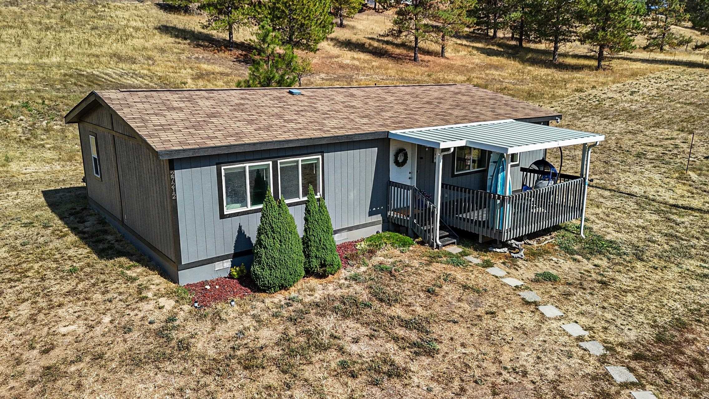 27212 North Scotts Ridge Lane Chattaroy, WA 99003 - Photo 2 of 23