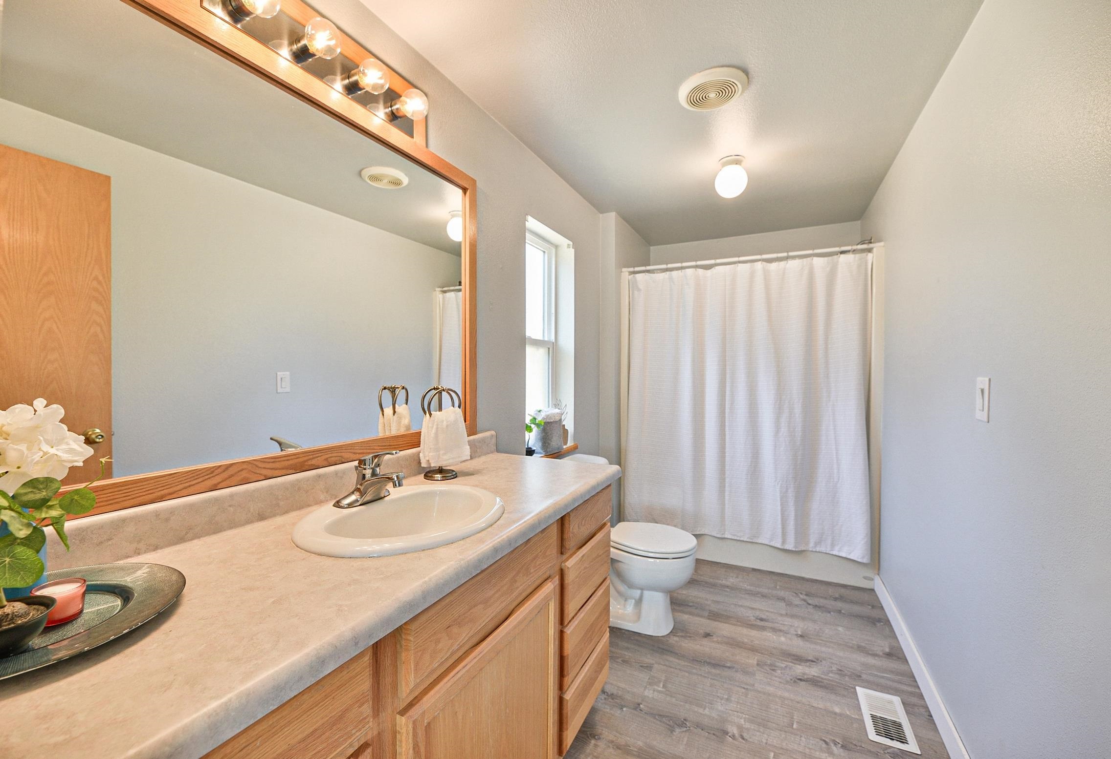 27212 North Scotts Ridge Lane Chattaroy, WA 99003 - Photo 9 of 23