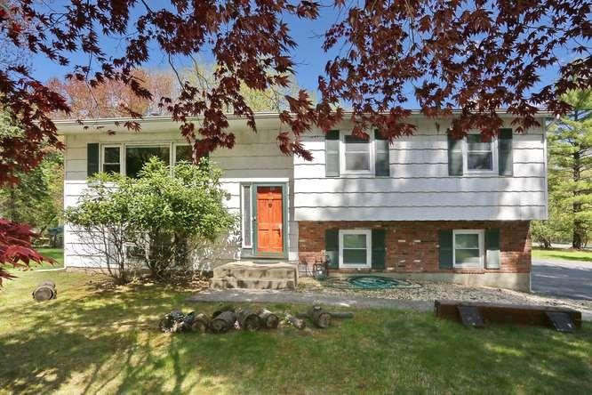 17 Sandy Brook Drive Spring Valley, NY 10977 - Photo 1 of 1