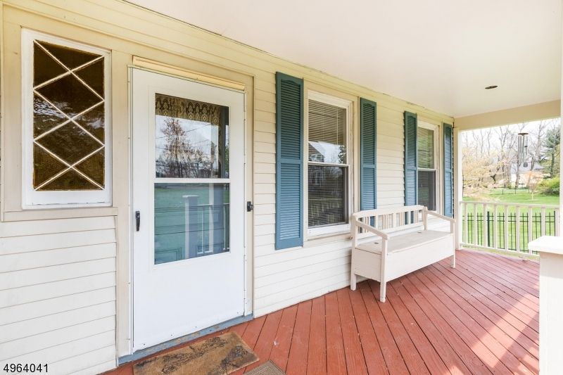 1554 Long Hill Road Millington, NJ 07946 - Photo 4 of 22