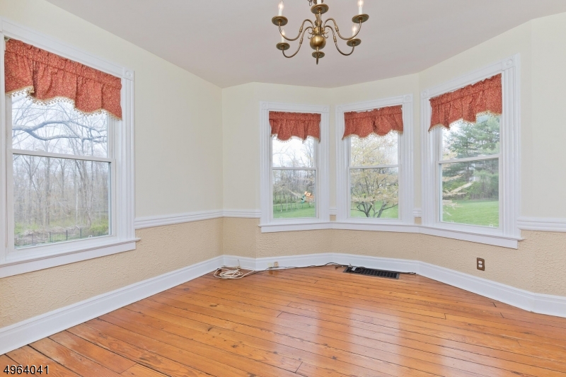 1554 Long Hill Road Millington, NJ 07946 - Photo 9 of 22