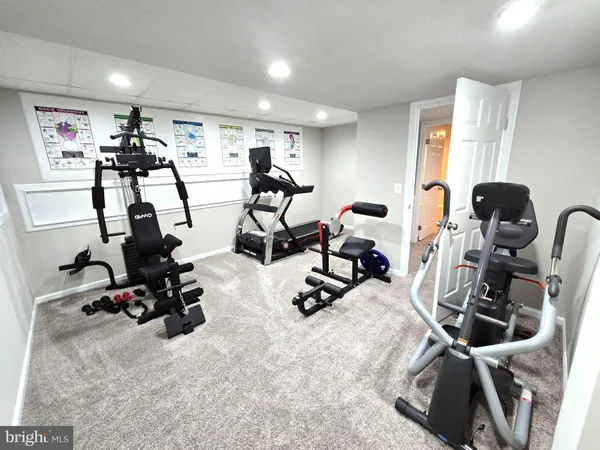 $669,990 | 5104 Sewells Pointe Drive, Fredericksburg, VA 22407
