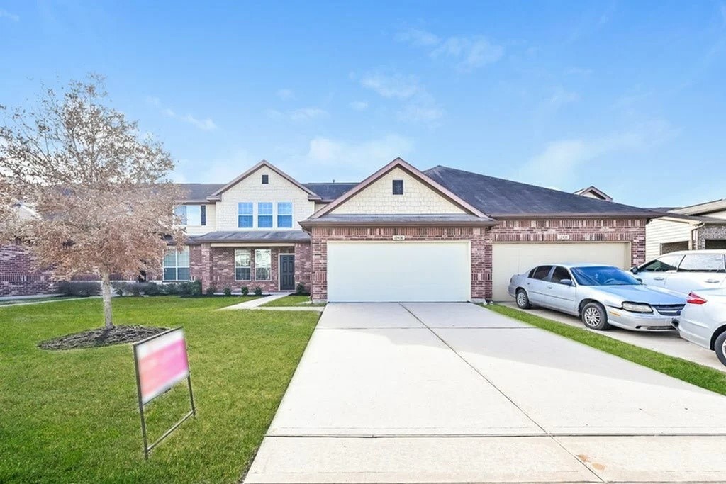 12438 Gemma Lane Houston, TX 77044 - Photo 1 of 16