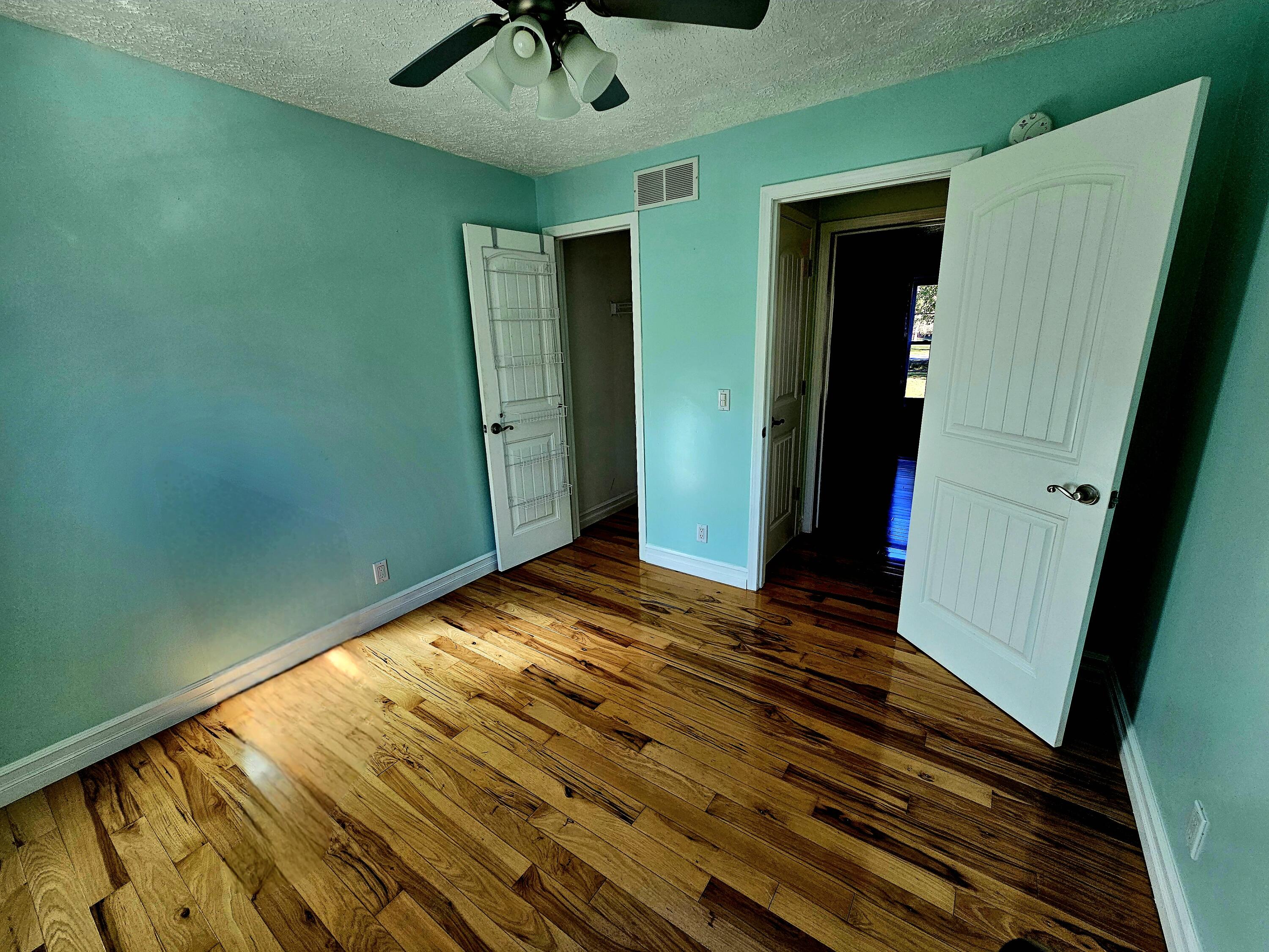 4175 Springport Road Jackson, MI 49201 - Photo 10 of 22 20241108_105859