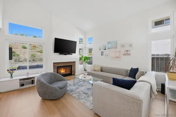 $975,000 | 2323 Brookhaven Pass, Vista, CA 92081