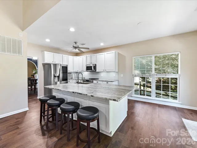 $750,000 | 19716 Outermark Lane, Cornelius, NC 28031