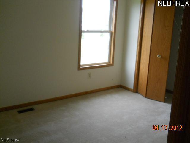 2657 Kibler Road Akron, OH 44321 - Photo 8 of 10