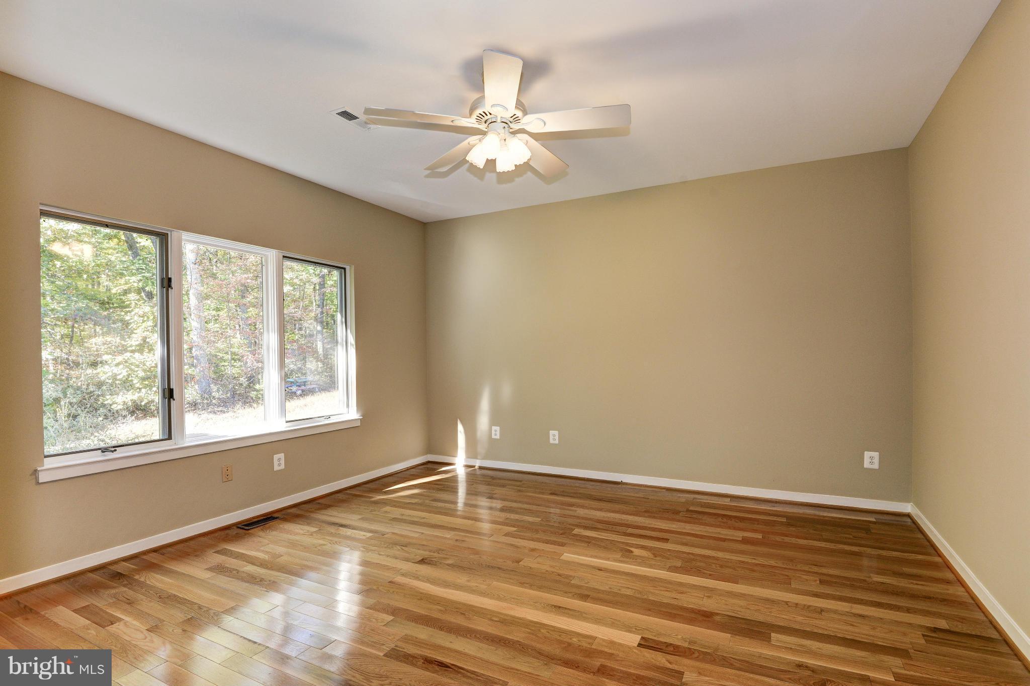23409 New Mountain Road Aldie, VA 20105 - Photo 21 of 30 Bedroom