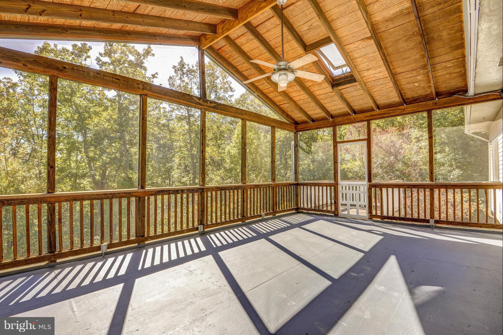 23409 New Mountain Road Aldie, VA 20105 - Photo 26 of 30 Wonderful Screened Porch