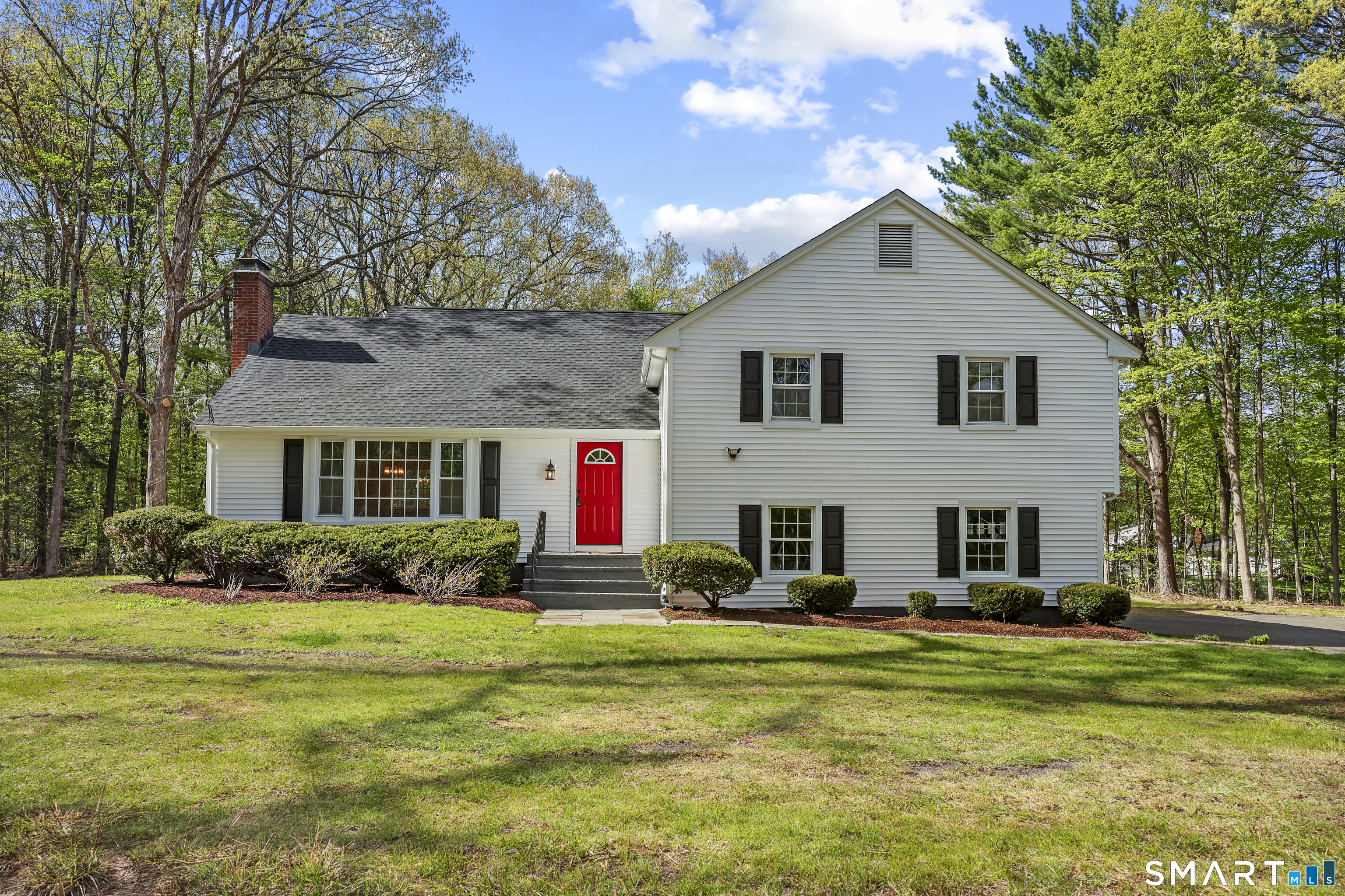 6 Stockade Road Simsbury, CT 06092 - Photo 1 of 1 Gallery Image 1