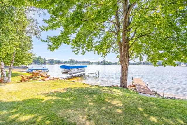 $695,000 | 7663 Bay Meadow, Stanwood, MI 49346