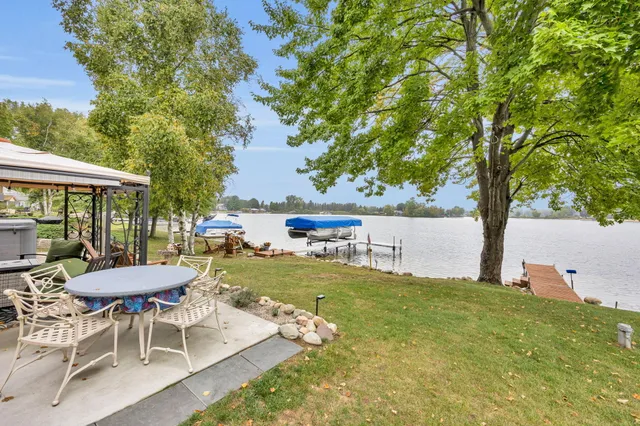 $695,000 | 7663 Bay Meadow, Stanwood, MI 49346