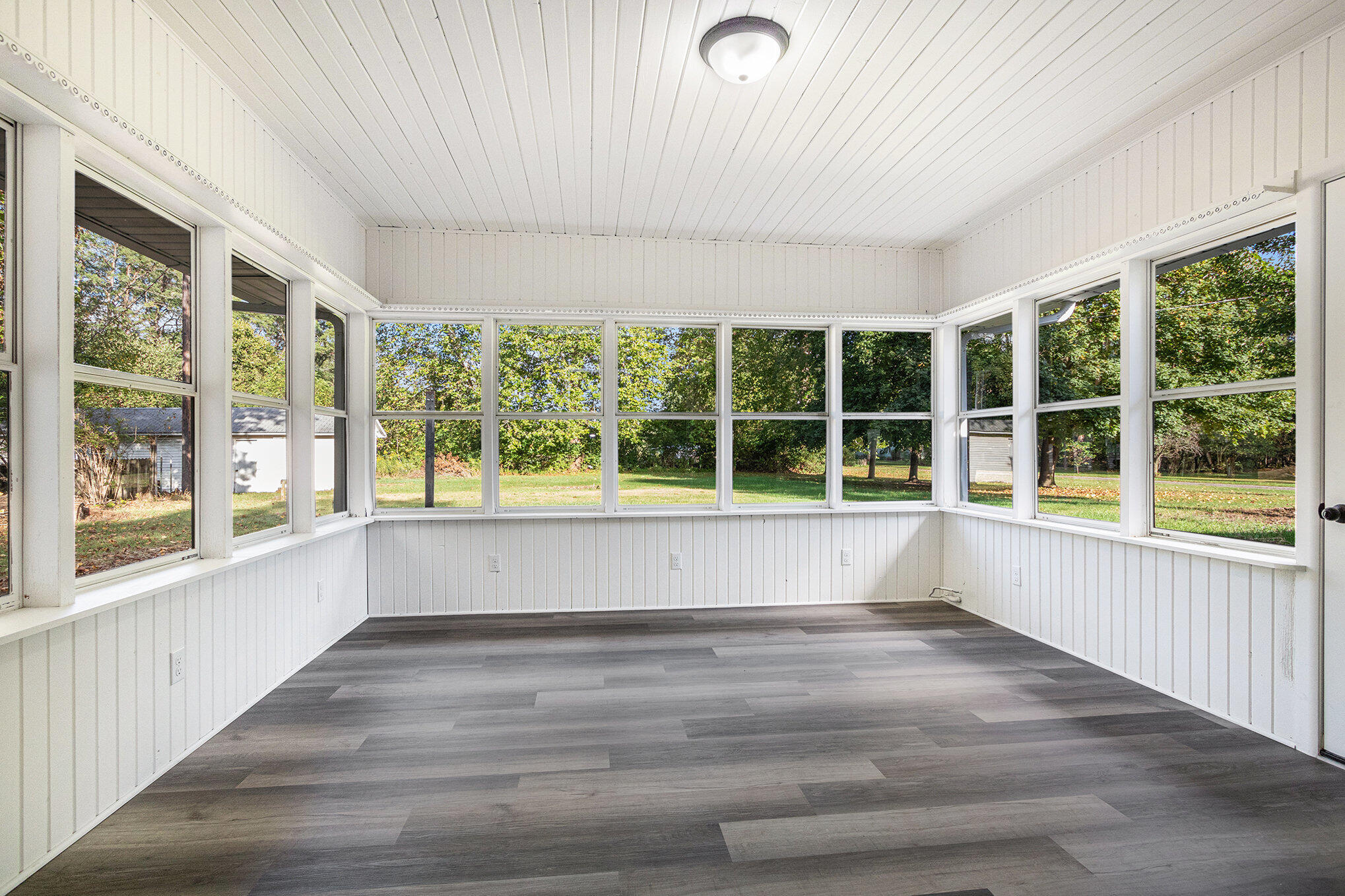 1403 Barron Lake Road Niles, MI 49120 - Photo 20 of 25 023_file_517