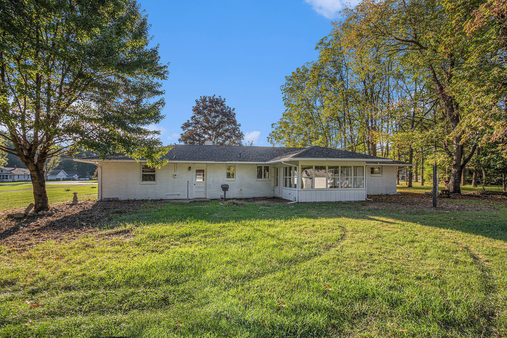 1403 Barron Lake Road Niles, MI 49120 - Photo 23 of 25 026_file_105