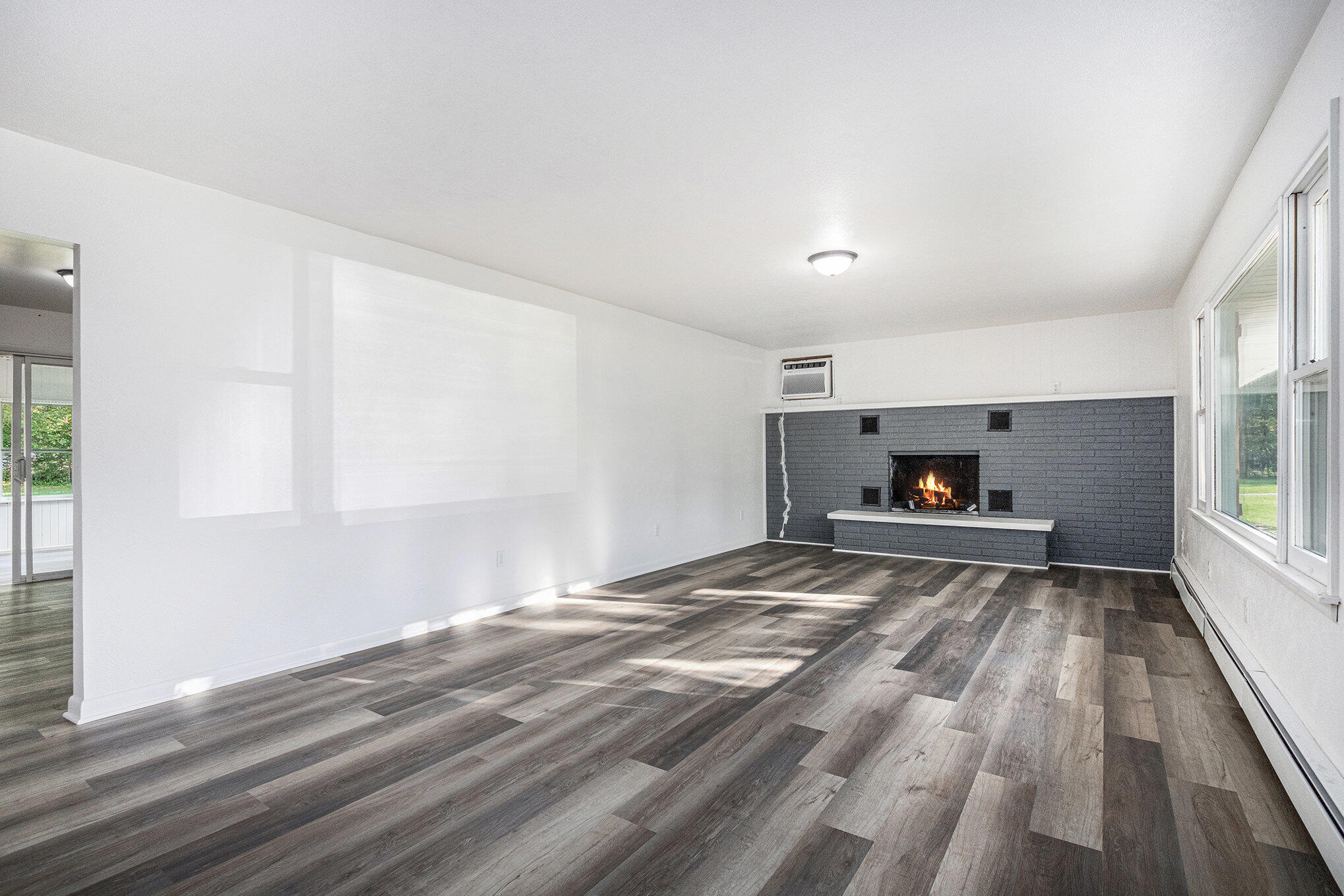 1403 Barron Lake Road Niles, MI 49120 - Photo 9 of 25 005_file_859