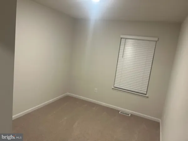 $1,750 | 224 Caterpillar Drive, Luray, VA 22835