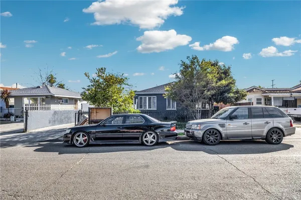 a car parked in front of a building