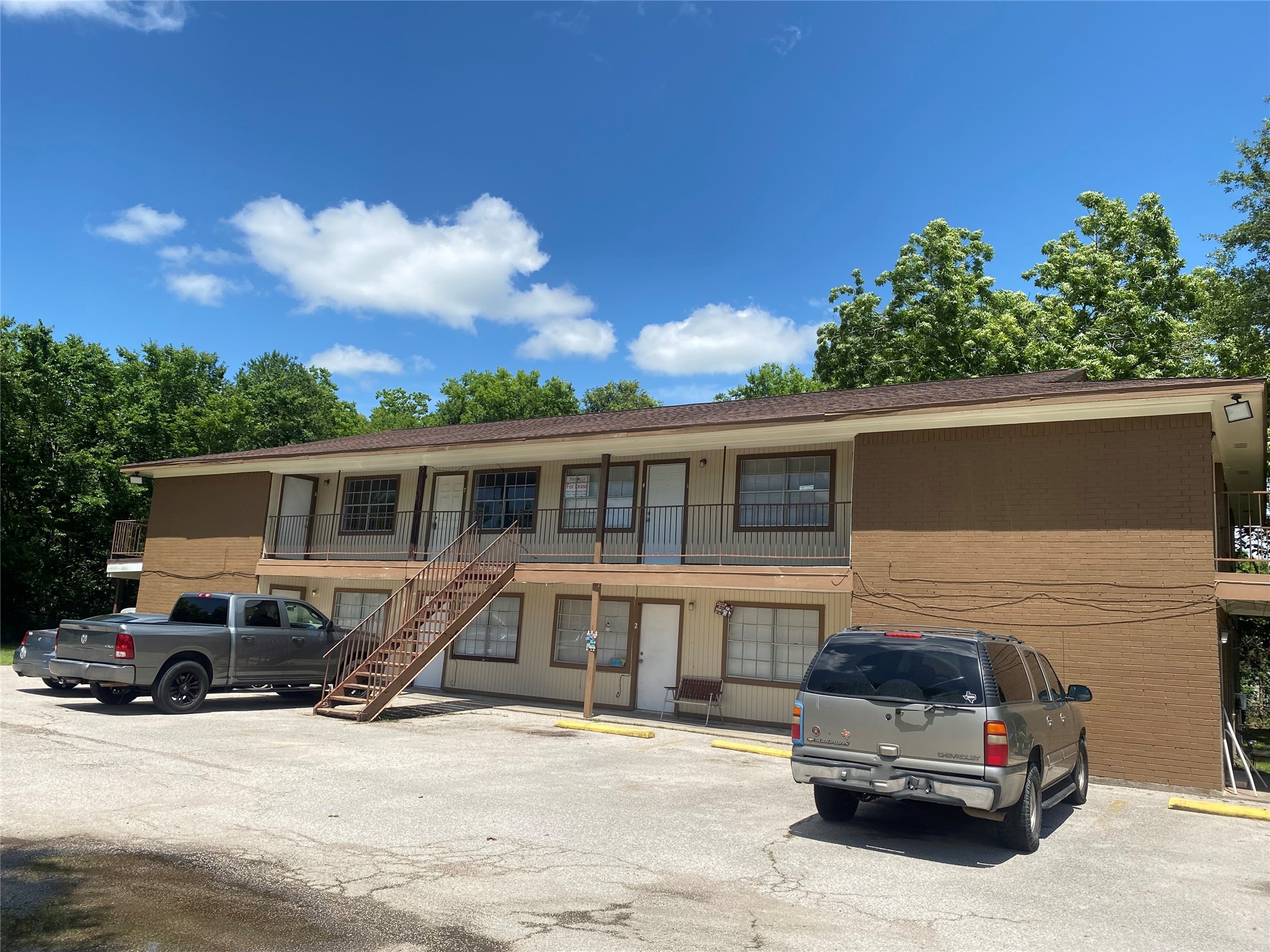 115 Kelly Street, Unit 8 Trinity, TX 75862 - Photo 1 of 12 Outside of apartment unit.