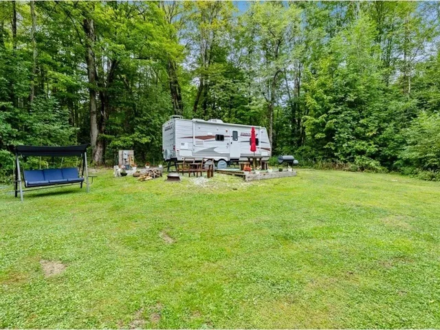 $129,000 | 434 Patton Shore Road, Franklin, VT 05457