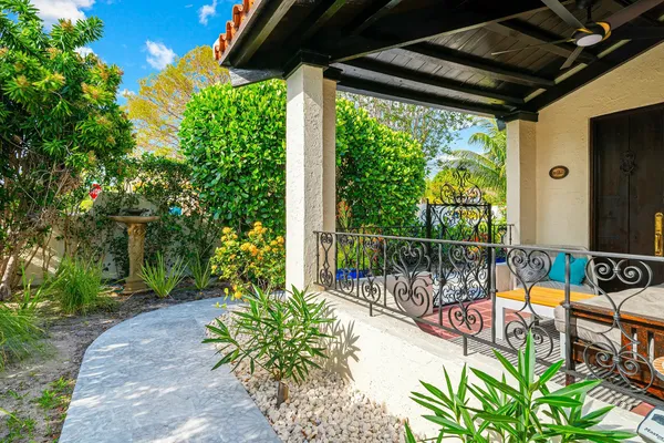 $12,000 | 3714 South Olive Avenue, West Palm Beach, FL 33405