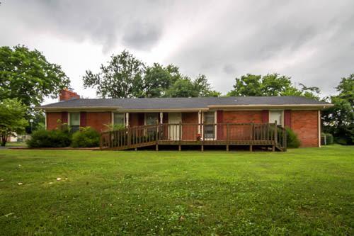 218 Hampton Road Columbia, TN 38401 - Photo 1 of 4 Gallery Image 1