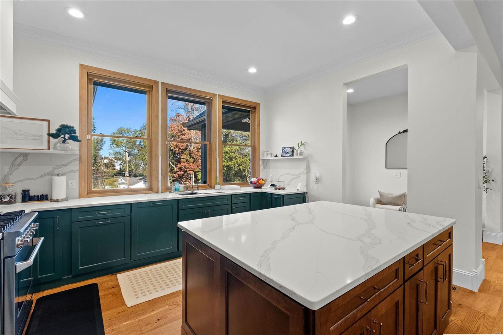 4512 Ringer Road St. Louis, MO 63129 - Photo 11 of 35