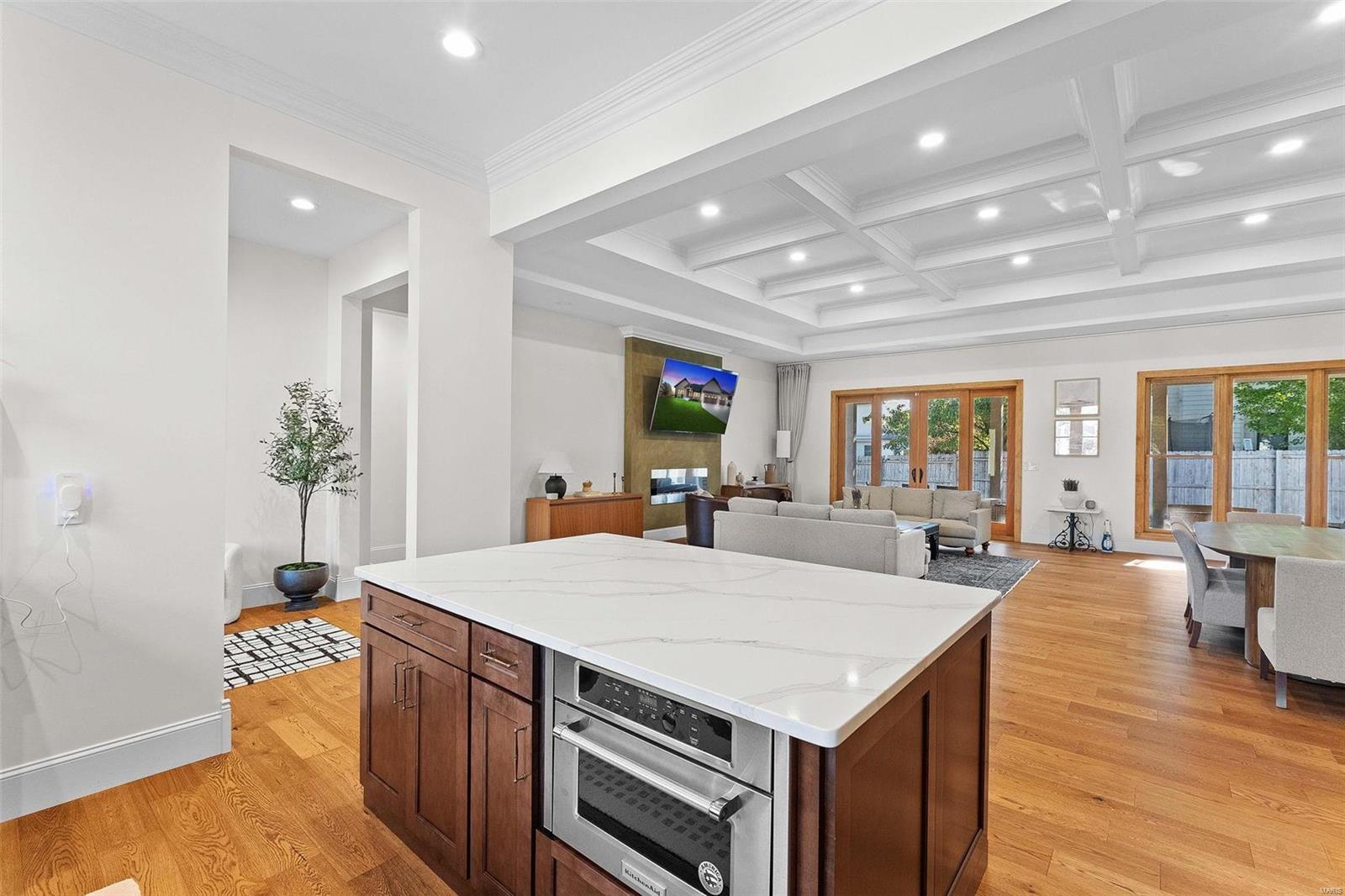 4512 Ringer Road St. Louis, MO 63129 - Photo 13 of 35