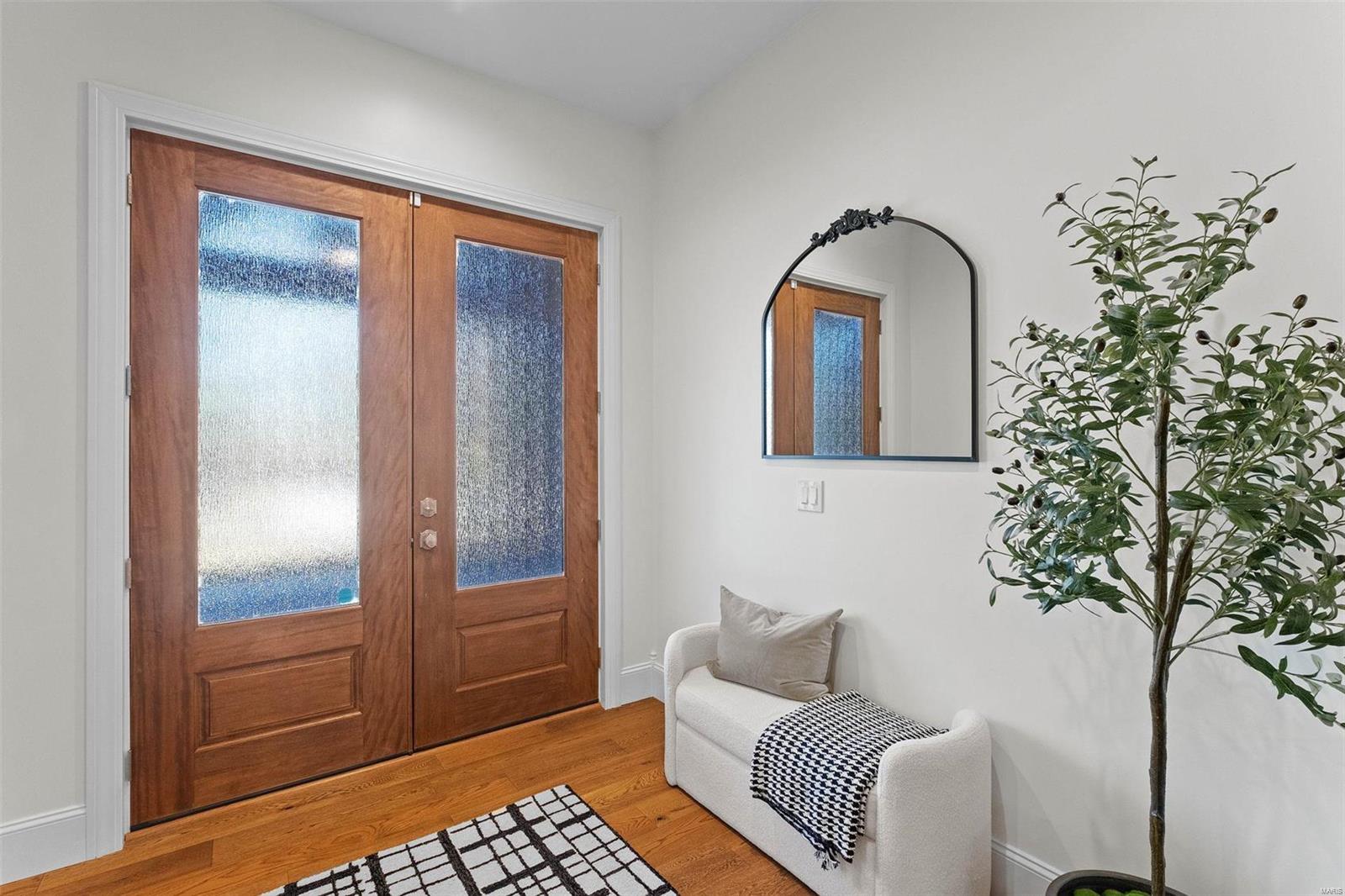 4512 Ringer Road St. Louis, MO 63129 - Photo 16 of 35