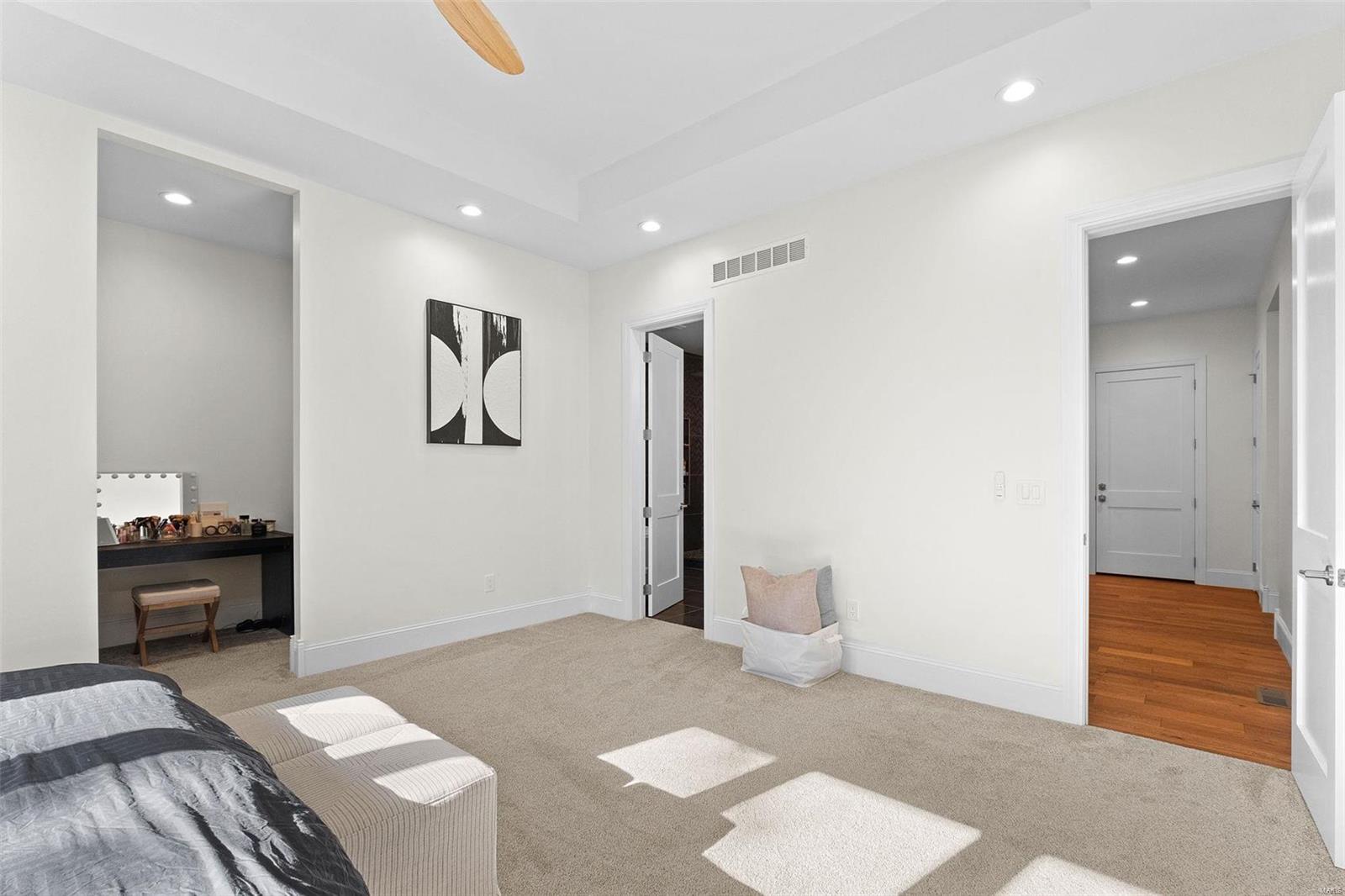 4512 Ringer Road St. Louis, MO 63129 - Photo 24 of 35