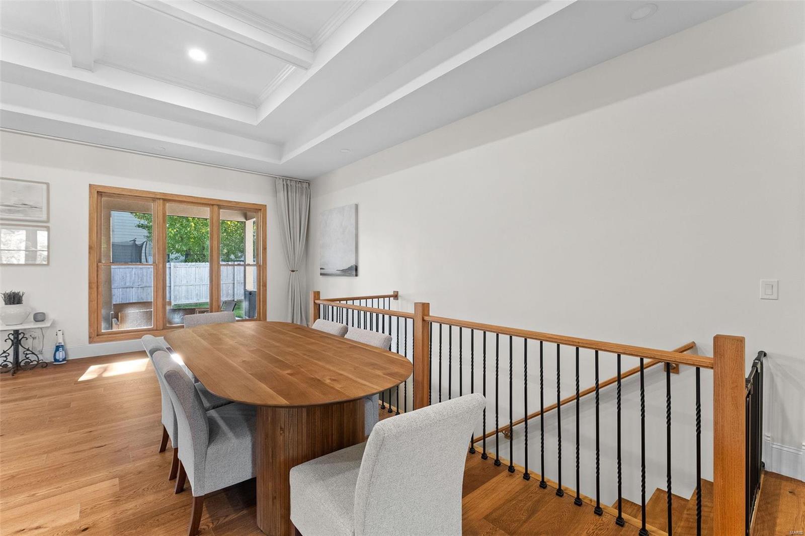 4512 Ringer Road St. Louis, MO 63129 - Photo 9 of 35