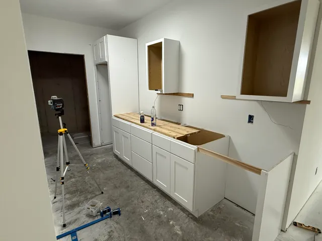 $725,000 | 14554 C.B.MacDonald Way, Vicksburg, MI 49097