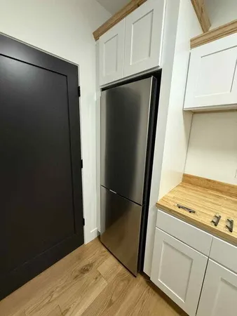 $725,000 | 14554 C.B.MacDonald Way, Vicksburg, MI 49097