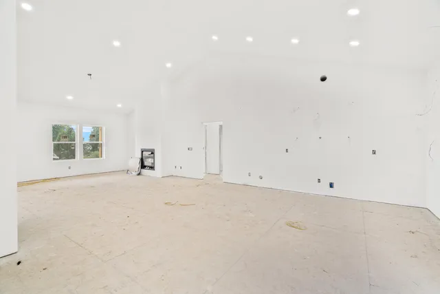 $725,000 | 14554 C.B.MacDonald Way, Vicksburg, MI 49097