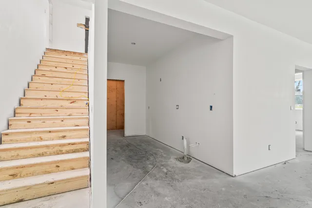 $725,000 | 14554 C.B.MacDonald Way, Vicksburg, MI 49097