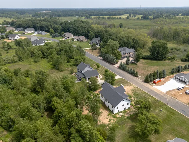 $725,000 | 14554 C.B.MacDonald Way, Vicksburg, MI 49097