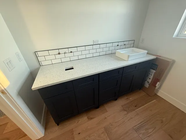 $725,000 | 14554 C.B.MacDonald Way, Vicksburg, MI 49097