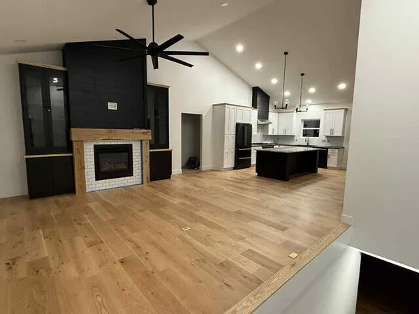 $725,000 | 14554 C.B.MacDonald Way, Vicksburg, MI 49097