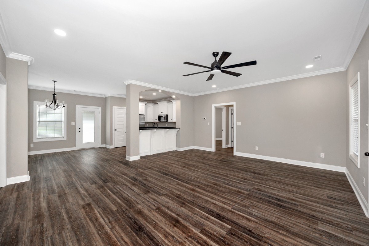 25702 Beulah Road Elkmont, AL 35620 - Photo 3 of 29
