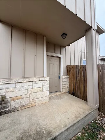 $1,500 | 334 Highway 332 Loop, Unit A, Liberty Hill, TX 78642