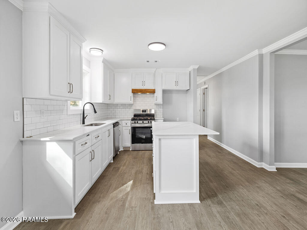 1311 Dillard Street New Iberia, LA 70560 - Photo 4 of 18 IMG_0101