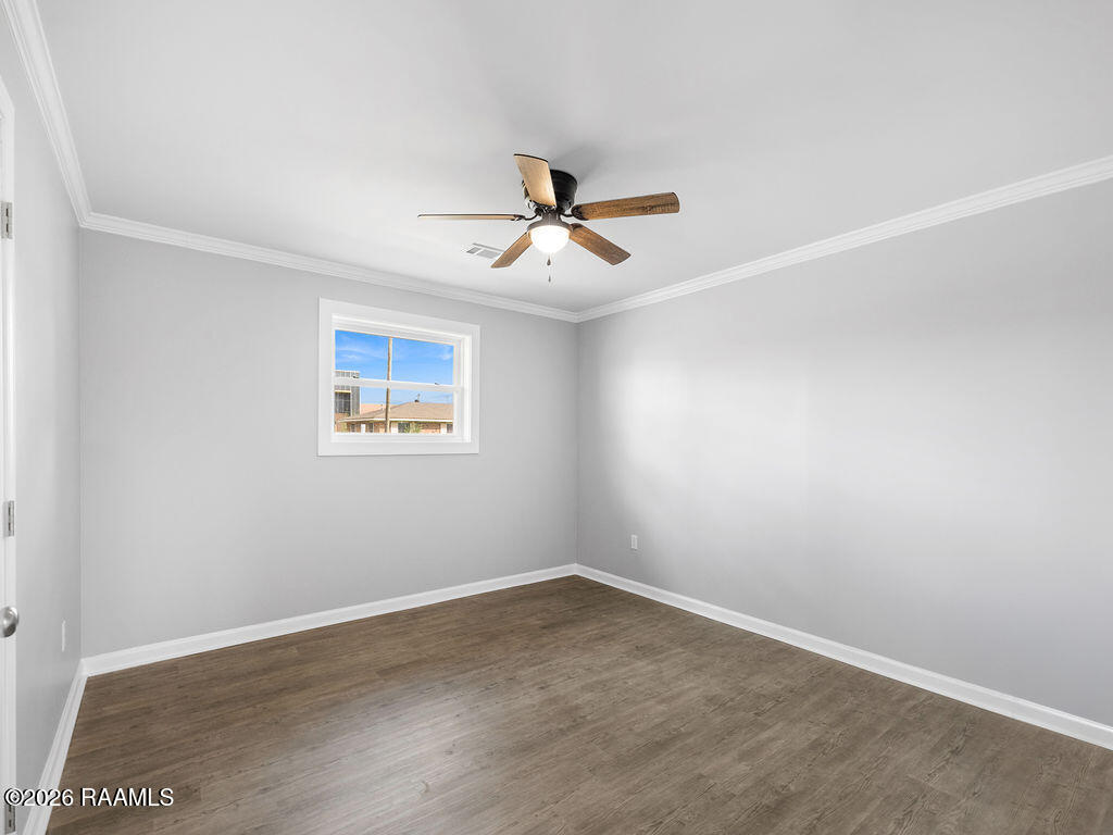 1311 Dillard Street New Iberia, LA 70560 - Photo 10 of 18 IMG_0128