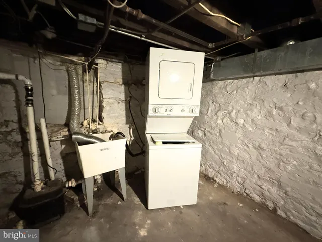 $99,000 | 2115 McCulloh Street, Baltimore, MD 21217