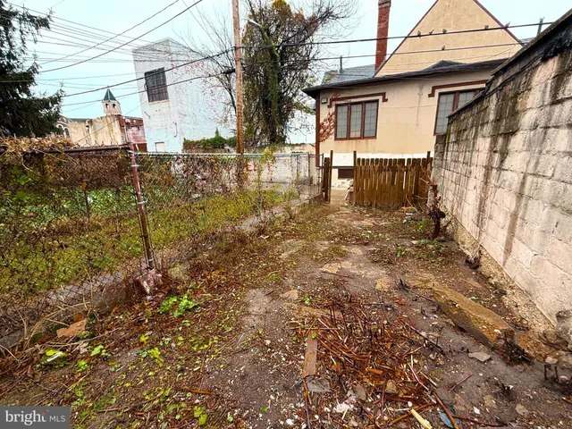 $99,000 | 2115 McCulloh Street, Baltimore, MD 21217