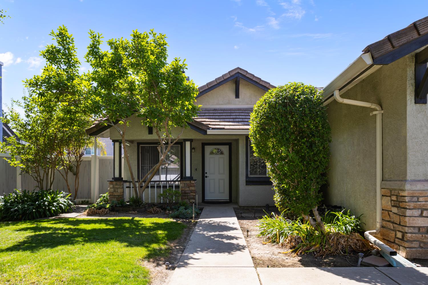 4372 Bardini Way Turlock, CA 95382 - Photo 3 of 38
