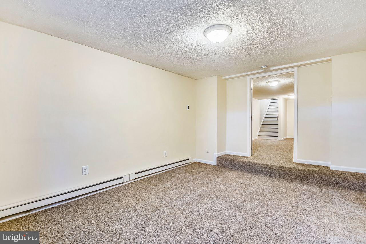 278 North Ferry Point Road Pasadena, MD 21122 - Photo 28 of 36 Lower level 5th bedroom