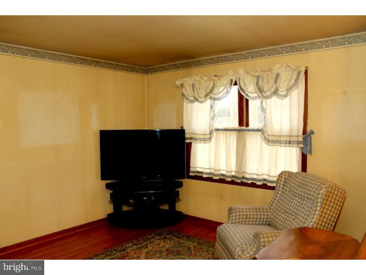 52 Blanbird Drive Sinking Spring, PA 19608 - Photo 11 of 25 Gallery Image 11