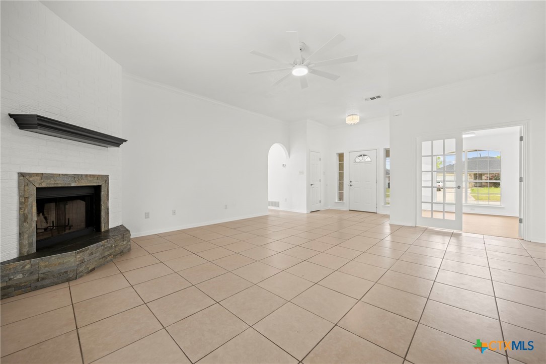 4201 Jim Avenue Killeen, TX 76549 - Photo 9 of 39 Open Living Room