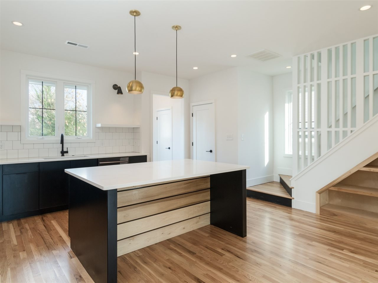 607 East Edenton Street Raleigh, NC 27601 - Photo 8 of 25 Photo 8