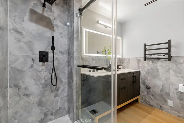 $1,699,999 | 16081 Windemeir Lane, Huntington Beach, CA 92647