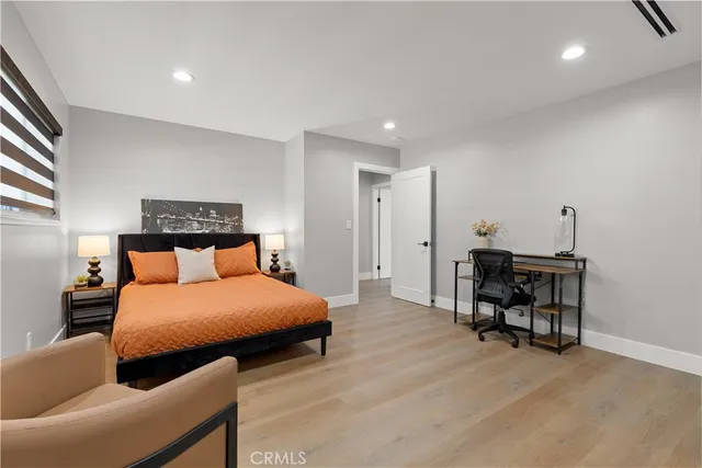 $1,699,999 | 16081 Windemeir Lane, Huntington Beach, CA 92647